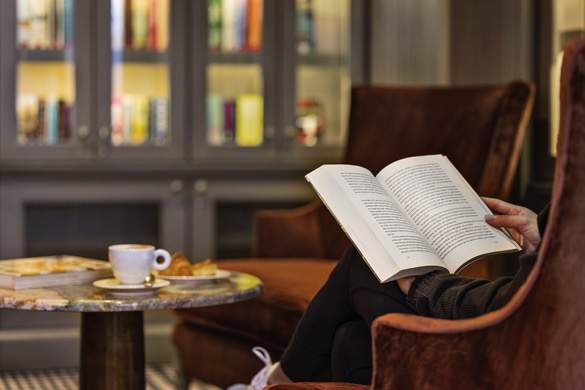 Oceania Cruises Oceania Class Library 4.jpg